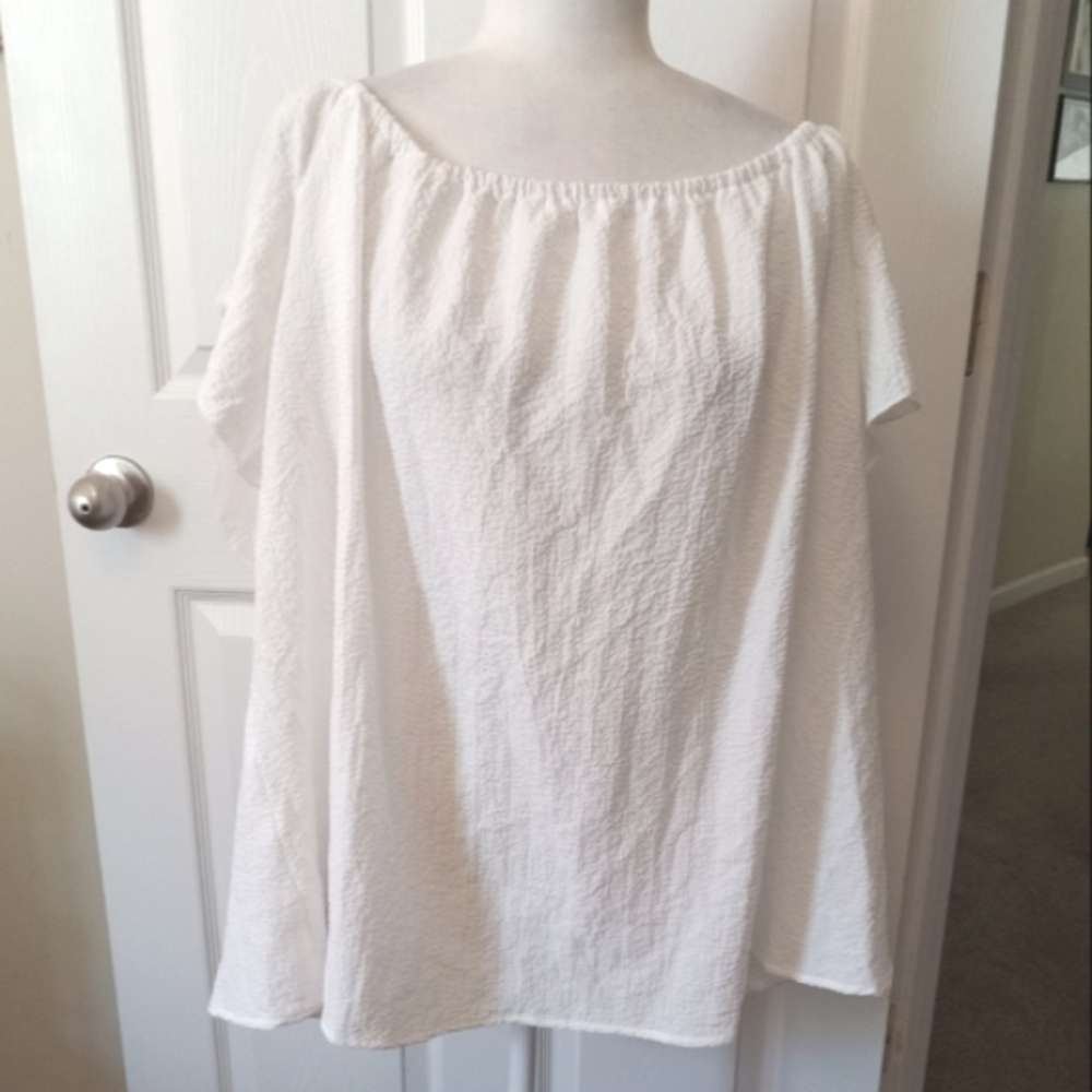 Moosta white feminine blouse. 4XL plus